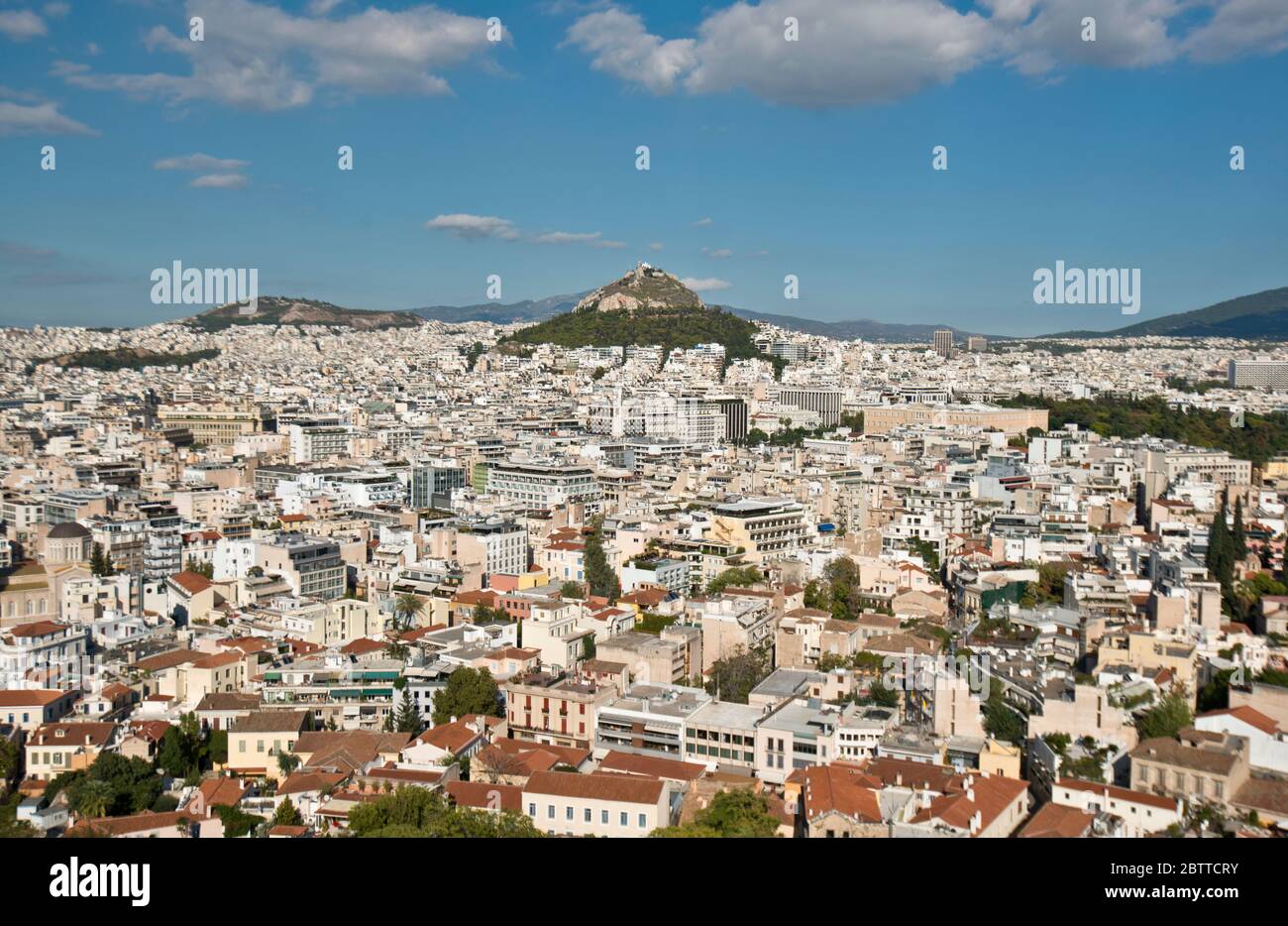 Athènes : vue panoramique depuis l'Acropole, avec la colline du Lycabette. Grèce Banque D'Images
