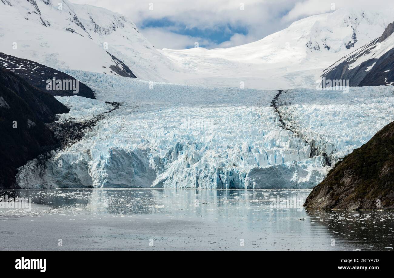 Glacier Garibaldi, côté nord du canal Beagle, Tierra del Fuego, Chili, Amérique du Sud Banque D'Images