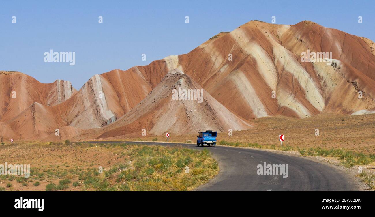 Montagnes colorées dans la province de Tabriz (Iran) Banque D'Images