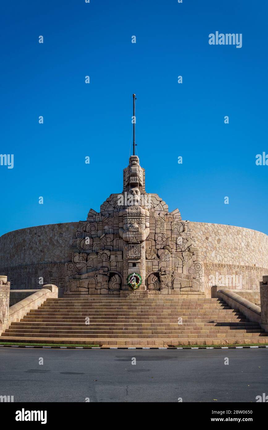 Monumento a la patria merida Banque de photographies et d’images à ...
