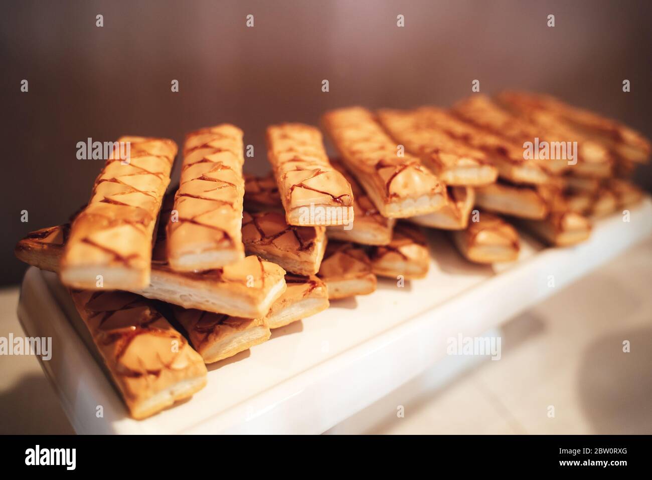 Vitrage Feuillete Des Biscuits Avec Du Cappuccino Italien Sfogliatine La Nourriture Traditionnelle Photo Stock Alamy Vitrage Feuillete Des Biscuits Avec Du Cappuccino Italien Sfogliatine La Nourriture Traditionnelle Photo Stock Alamy
