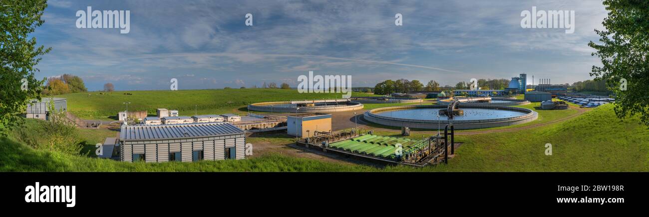 Panorama de l'usine de traitement des eaux usées de Bülk, Strande, Kiel, Schleswig-Holstein, Allemagne Banque D'Images