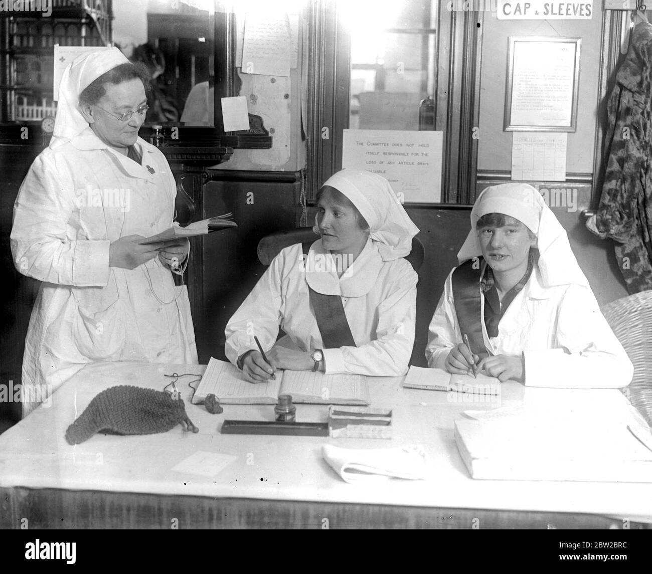 Les femmes d'Enfield travaillent de guerre au dépôt d'approvisionnement. 8 mars 1917 Banque D'Images