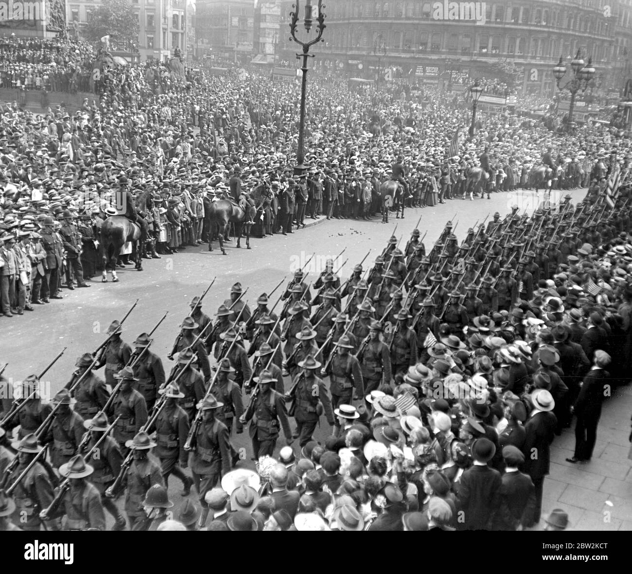 Troupes américaines à Londres. 15 août 1917 Banque D'Images