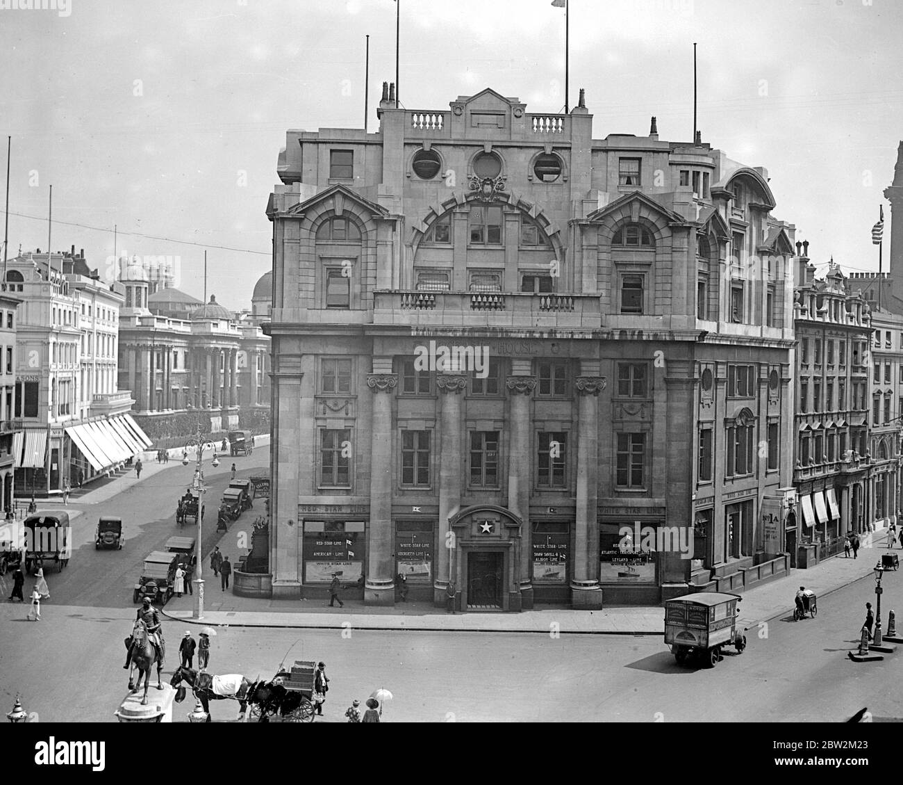 Prise pour la Maison océanique de la ligne White Star, Cockspur Street. 4 mai 1923 Banque D'Images