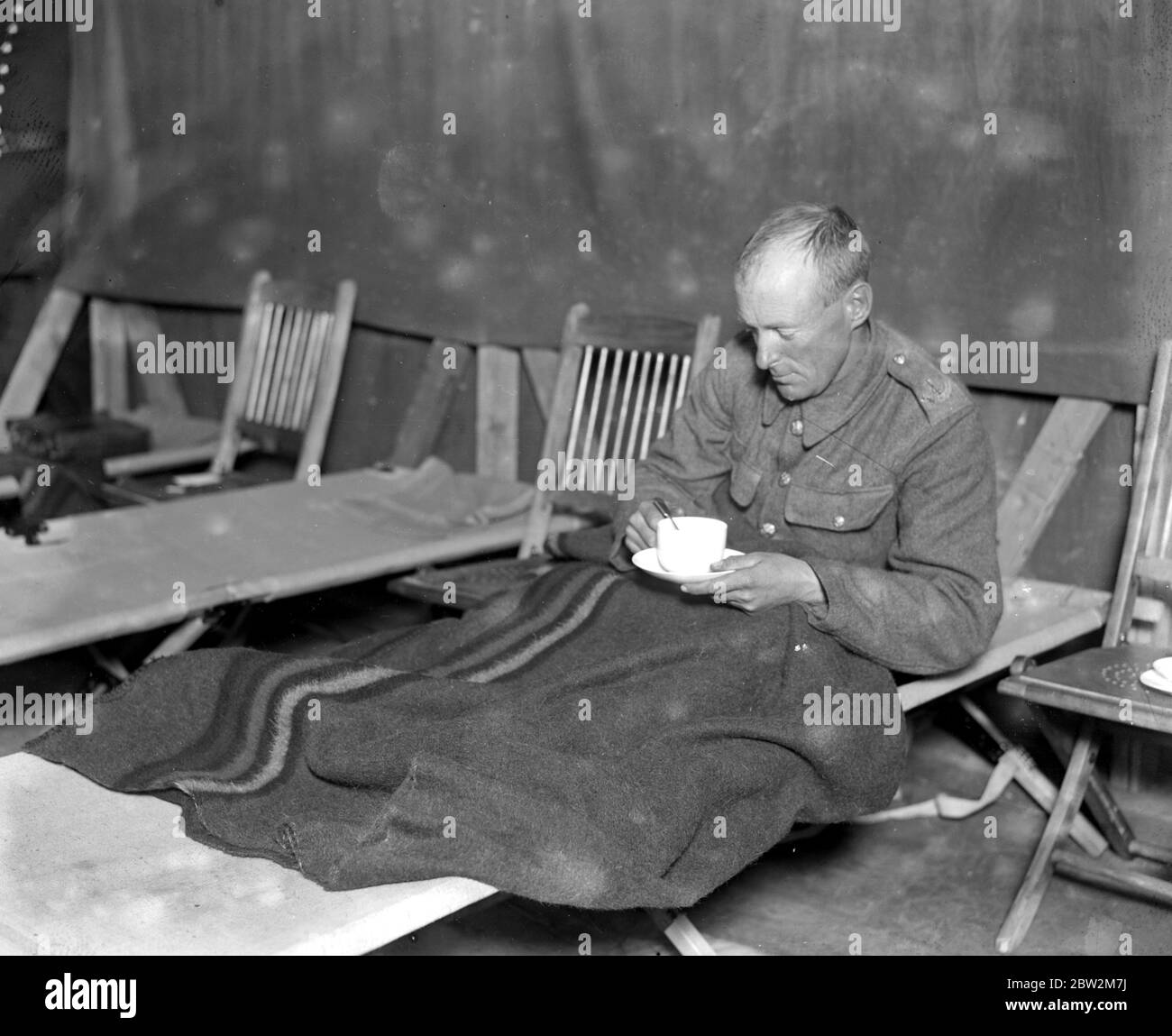 Les Royal Mews au Palais de Buckingham où les soldats qui arrivent dans la nuit peuvent avoir un lit et petit déjeuner. Un coin de la chambre. 1914 - 1918 Banque D'Images