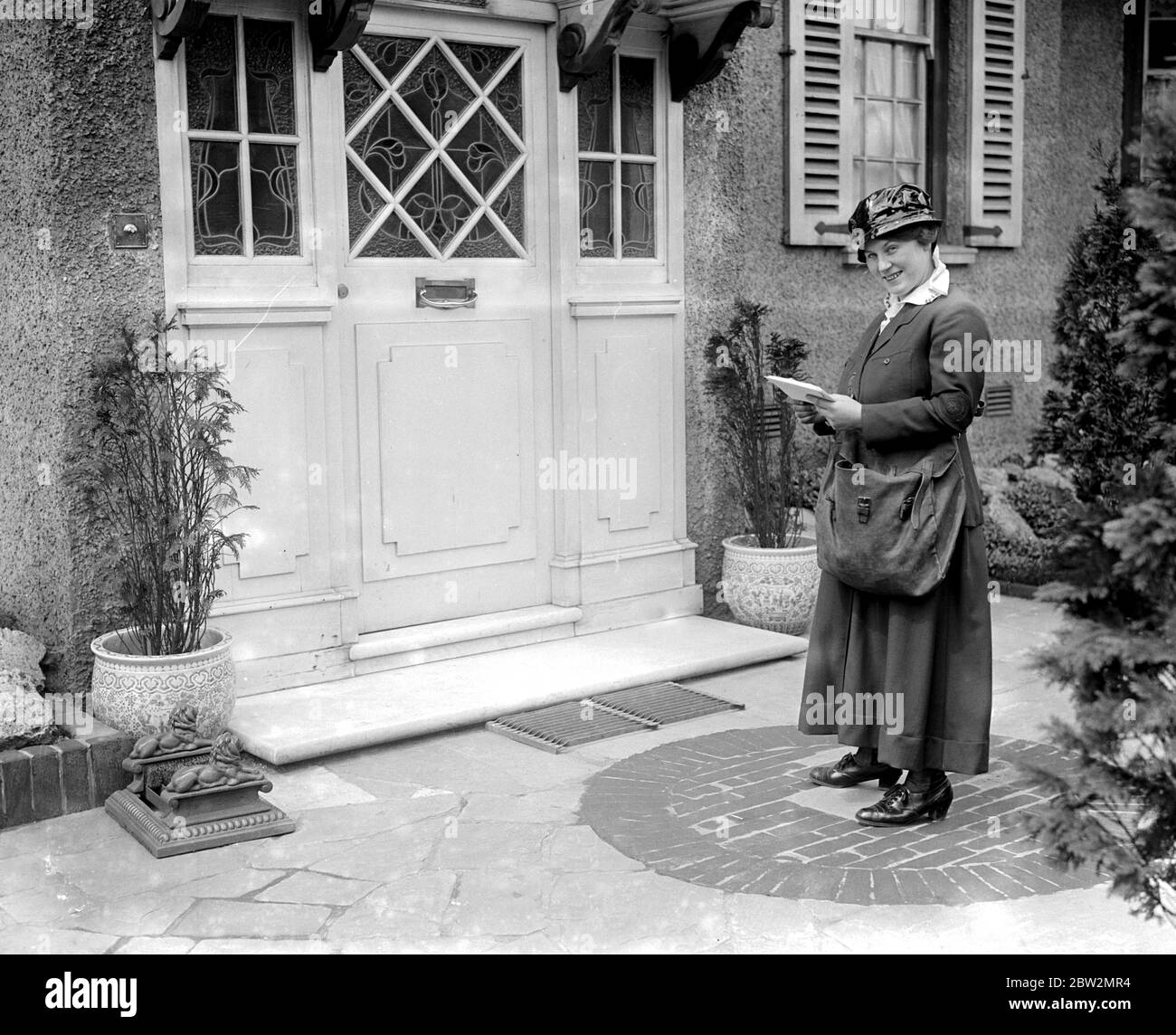 Postwomen dans le nord de Londres. 1917 Banque D'Images