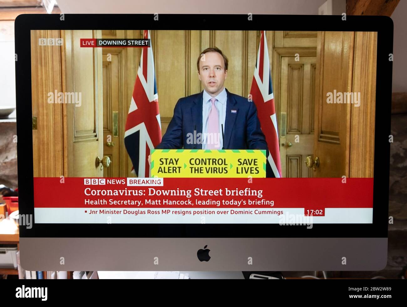 Matt Hancock, député secrétaire à la Santé au coronavirus Downing Street BBC news briefing TV programme sur écran d'ordinateur le 26 mai 2020 à Londres Angleterre Royaume-Uni Banque D'Images
