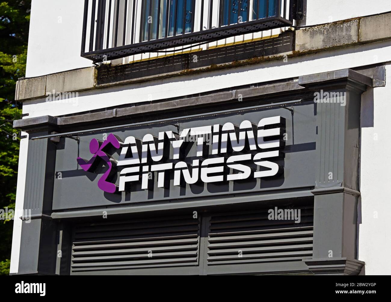 Logo Anytime Fitness. K Village, Lound Road, Kendal, Cumbria, Angleterre, Royaume-Uni, Europe. Banque D'Images