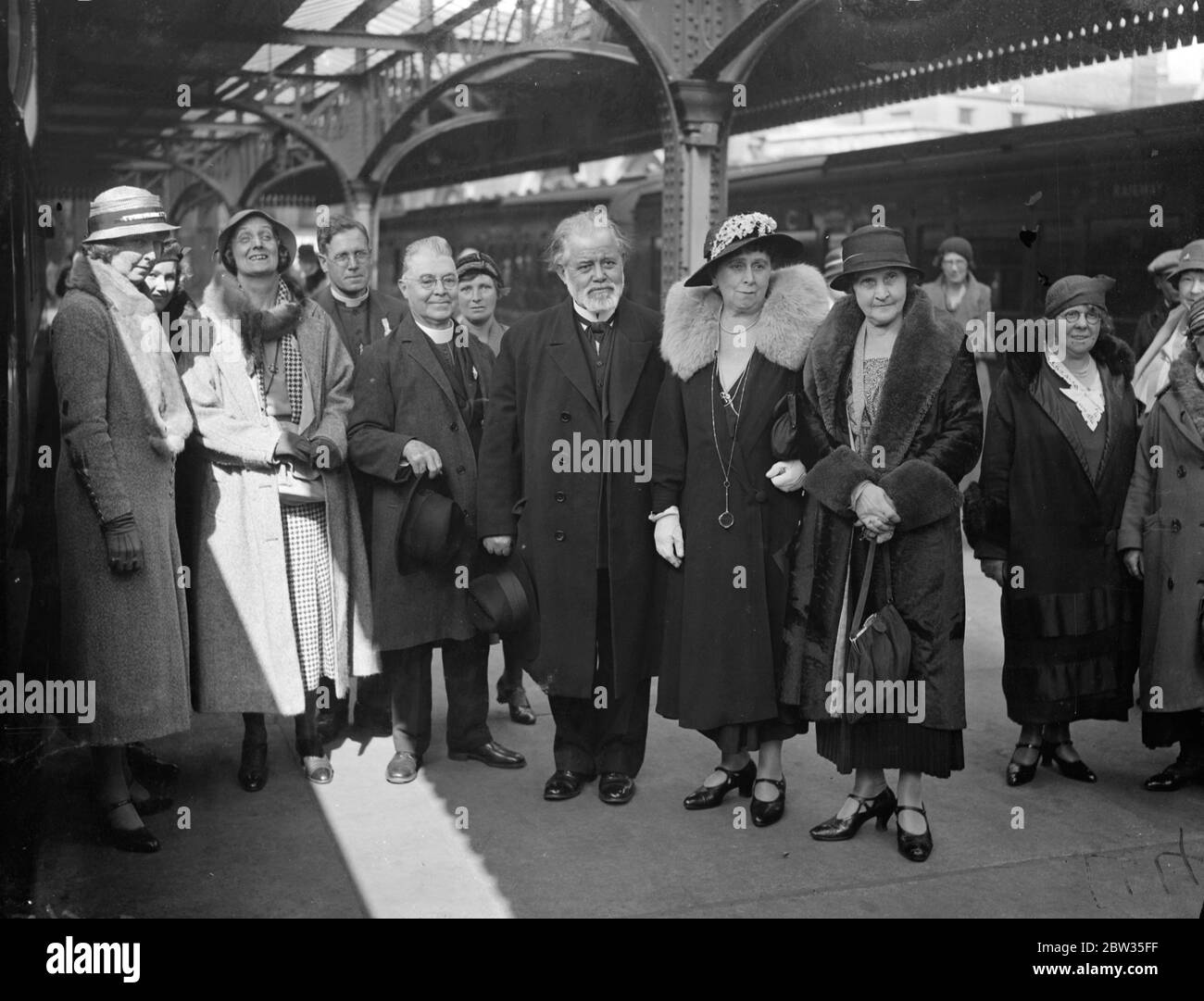 Les pèlerins anglo-catholiques partent pour la Terre Sainte . 27 avril 1933 Banque D'Images