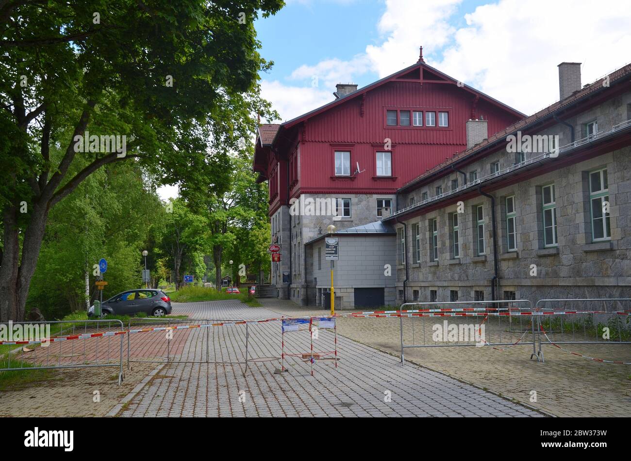 Bayerisch Eisenstein, Zelezna Ruda, Alzbetin, Grenzort zu Tschechien: Grenzbahnhof, Am 28.05.2020 wegen Coronavius noch nicht passierbar Banque D'Images