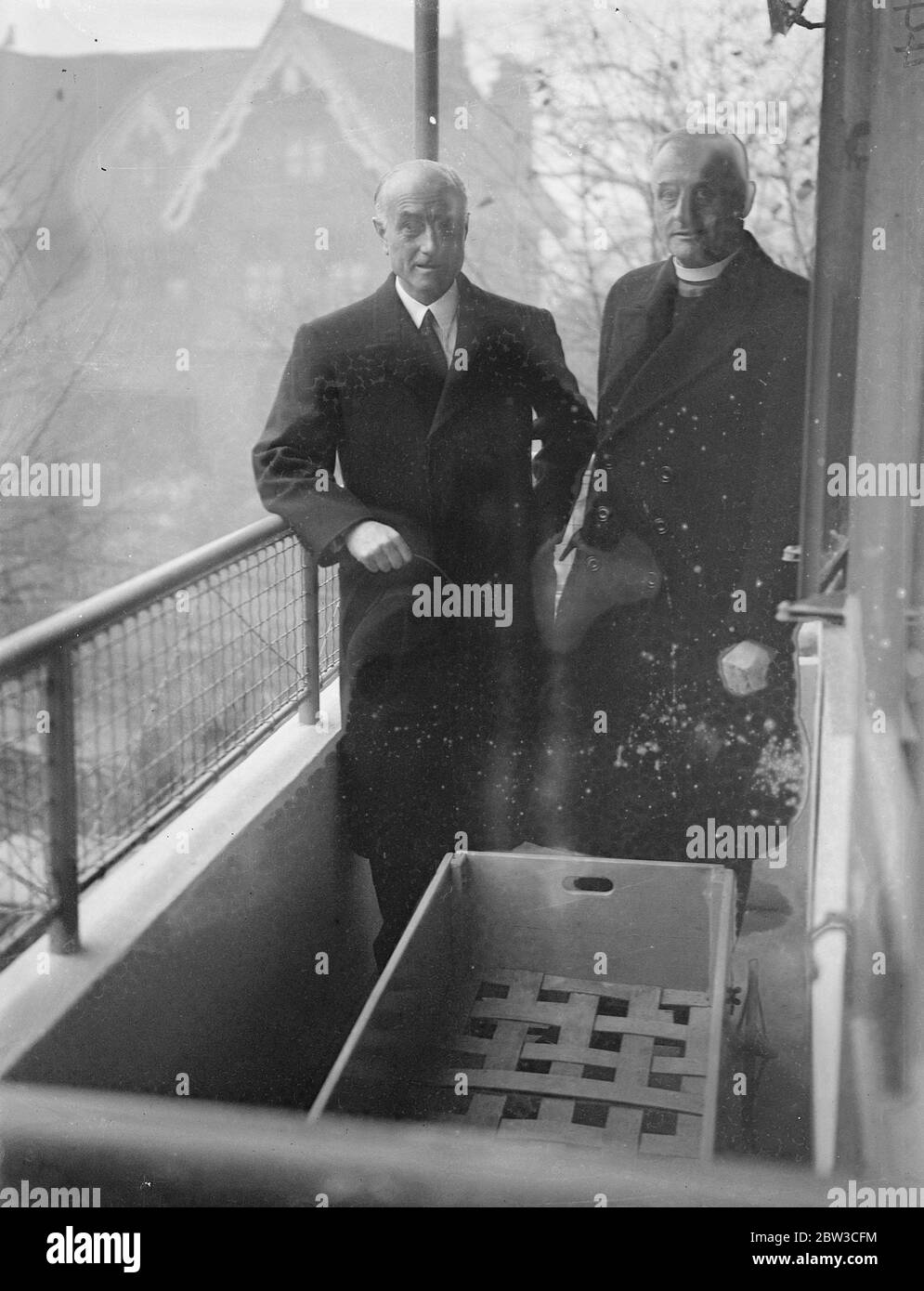 Appartements de travailleurs avec balcons de soleil pour bébés . 16 novembre 1934 Banque D'Images