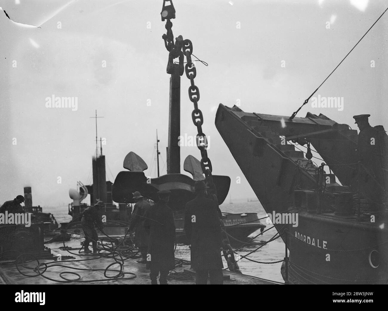 Le NGL Bremen a perdu un ancrage et un câble à Cowes . 21 novembre 1935 Banque D'Images