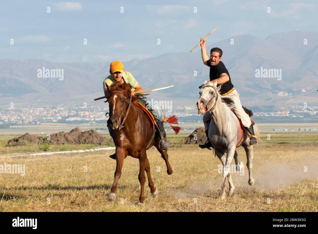 Asif, Türkei, Erzurum, Reiterwettspiele (Cirit) à Dorf beim Ort Ilica Banque D'Images