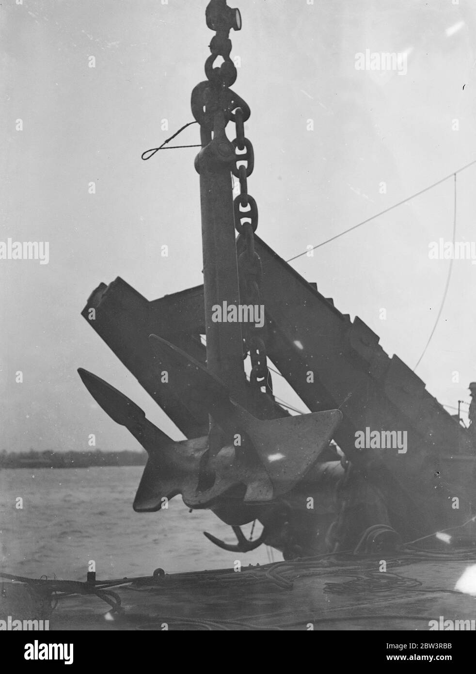 Le NGL Bremen a perdu un ancrage et un câble à Cowes . 21 novembre 1935 Banque D'Images