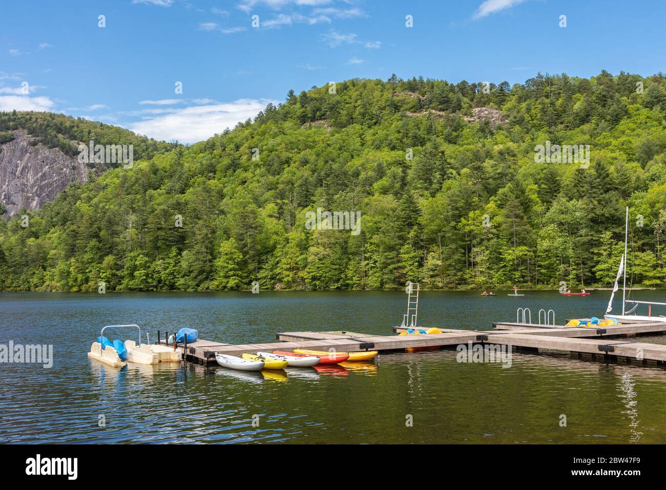 Sapphire Valley Boat House & Beach sur Fairfield Lake au Sapphire Valley Resort à Sapphire, Caroline du Nord, près des Cashiers. (ÉTATS-UNIS) Banque D'Images
