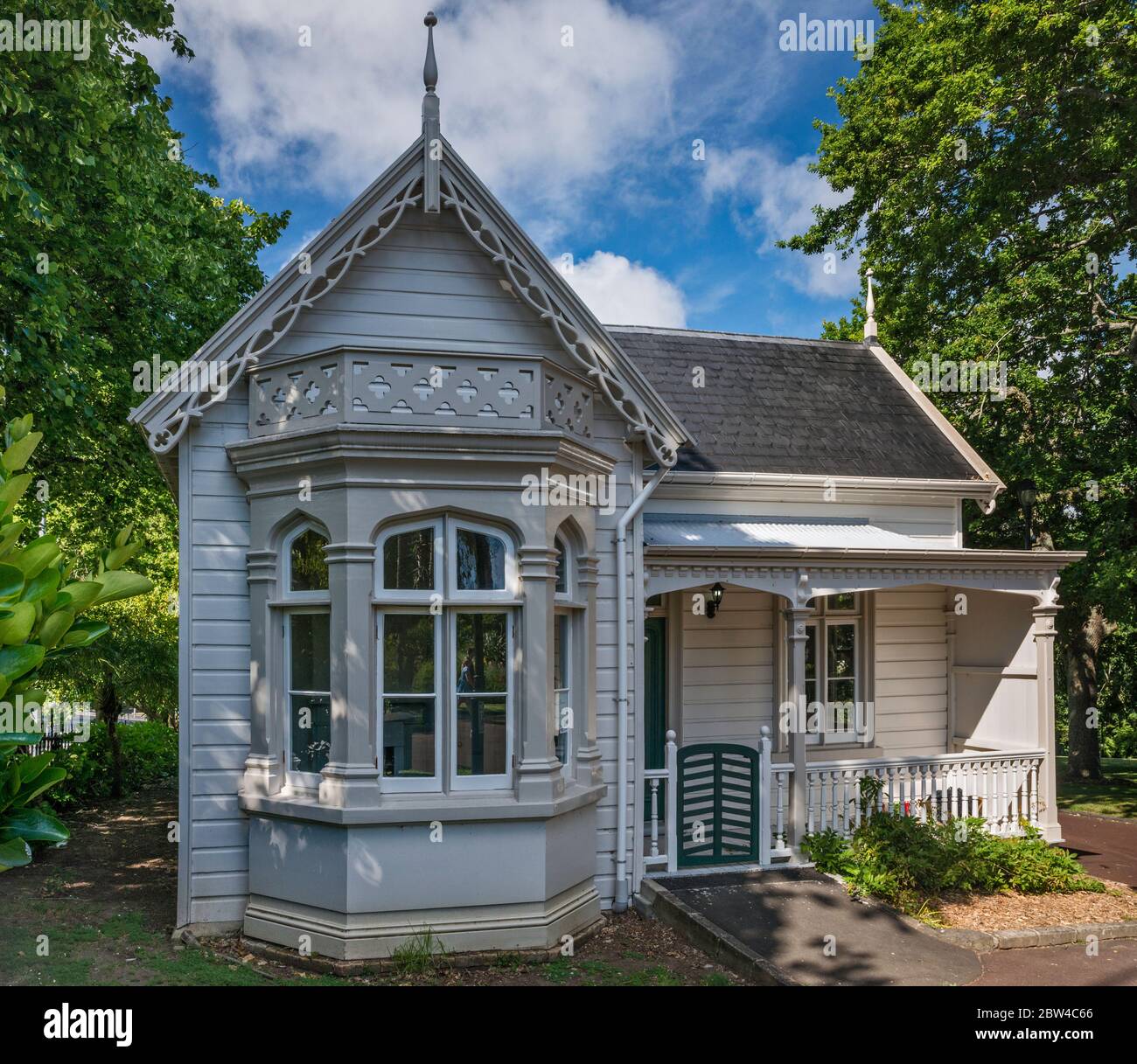 Albert Park House, maison historique de gardien, 1882, villa victorienne en bois, Albert Park, centre-ville d'Auckland, Île du Nord, Nouvelle-Zélande Banque D'Images