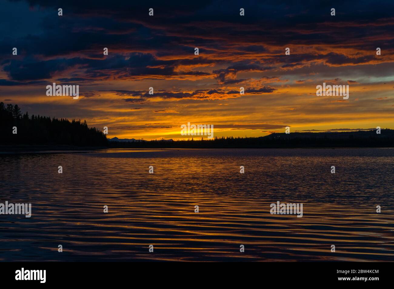 Un ciel de coucher de soleil éclatant Banque D'Images