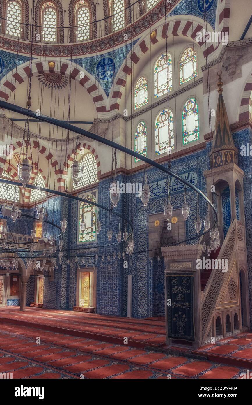 Photo de l'intérieur de la mosquée Rustem Pasha à Istanbul Banque D'Images