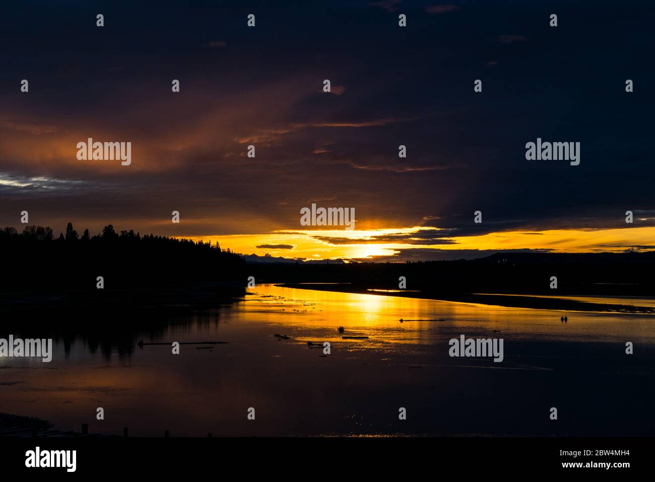 Un ciel de coucher de soleil éclatant Banque D'Images