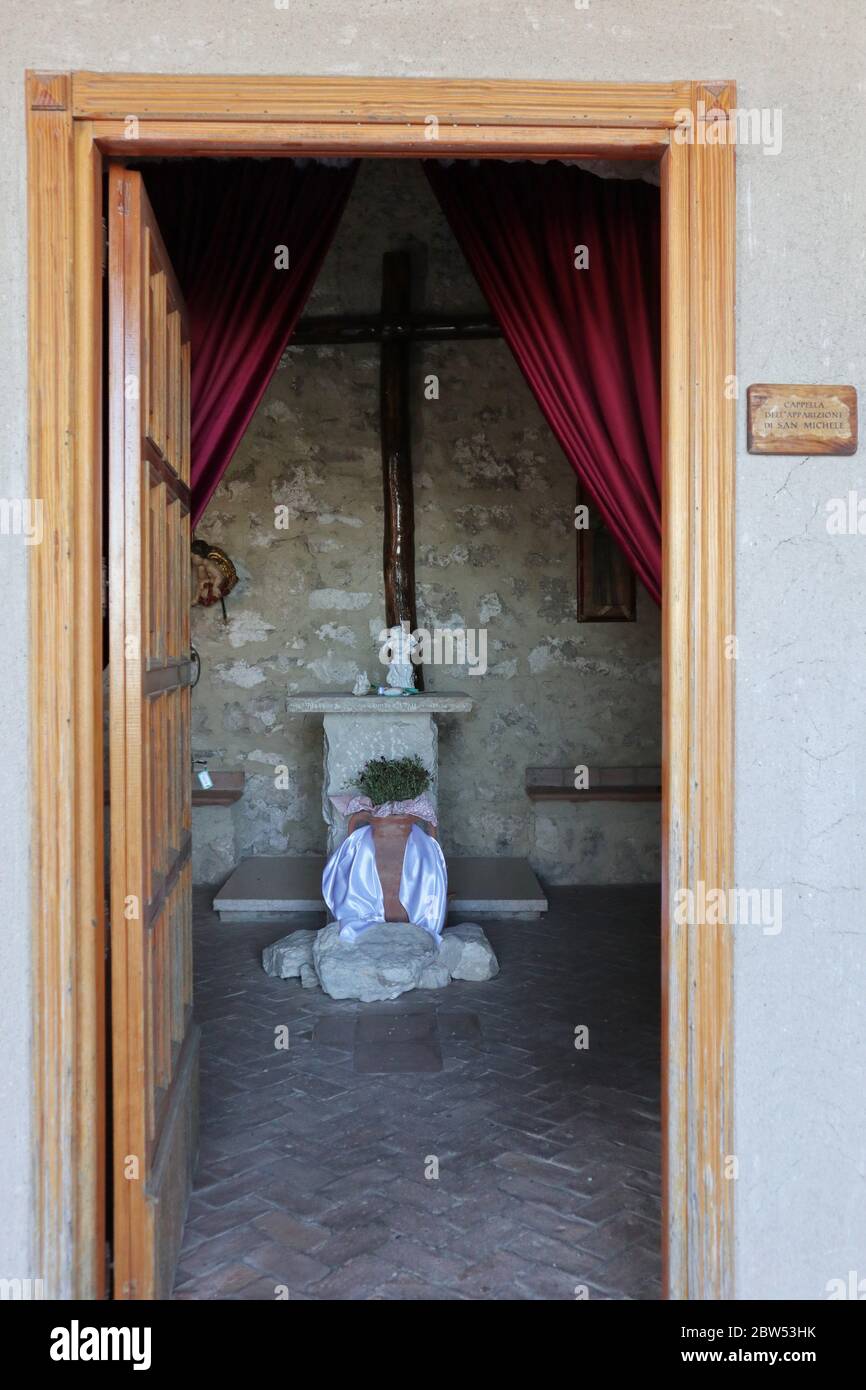 Maddaloni - Entrata della Cappella dell'Apparizione di San Michele Banque D'Images