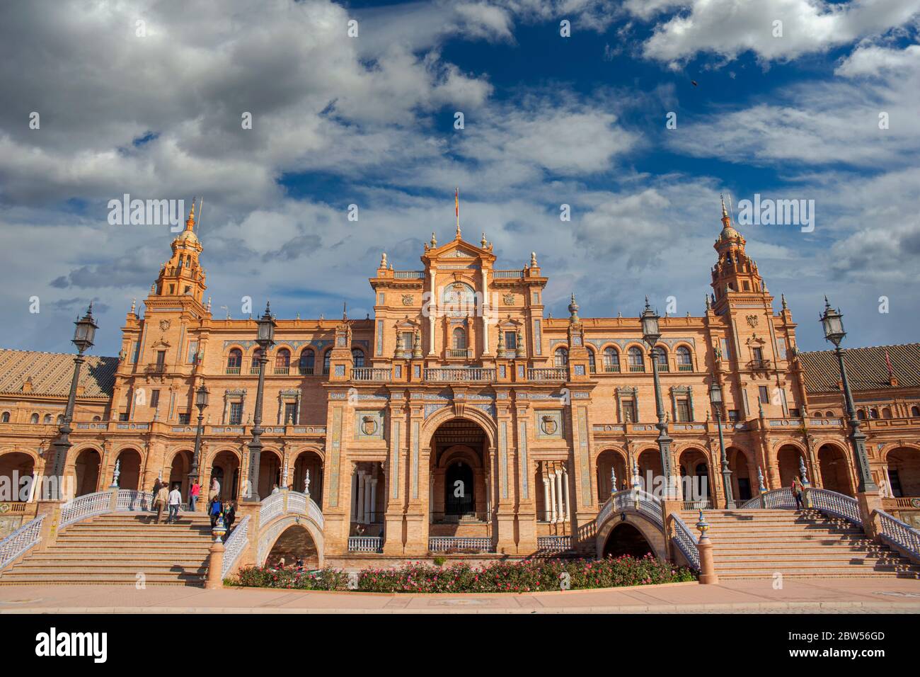 Belle place espagnole dans la ville de Séville, Espagne Banque D'Images
