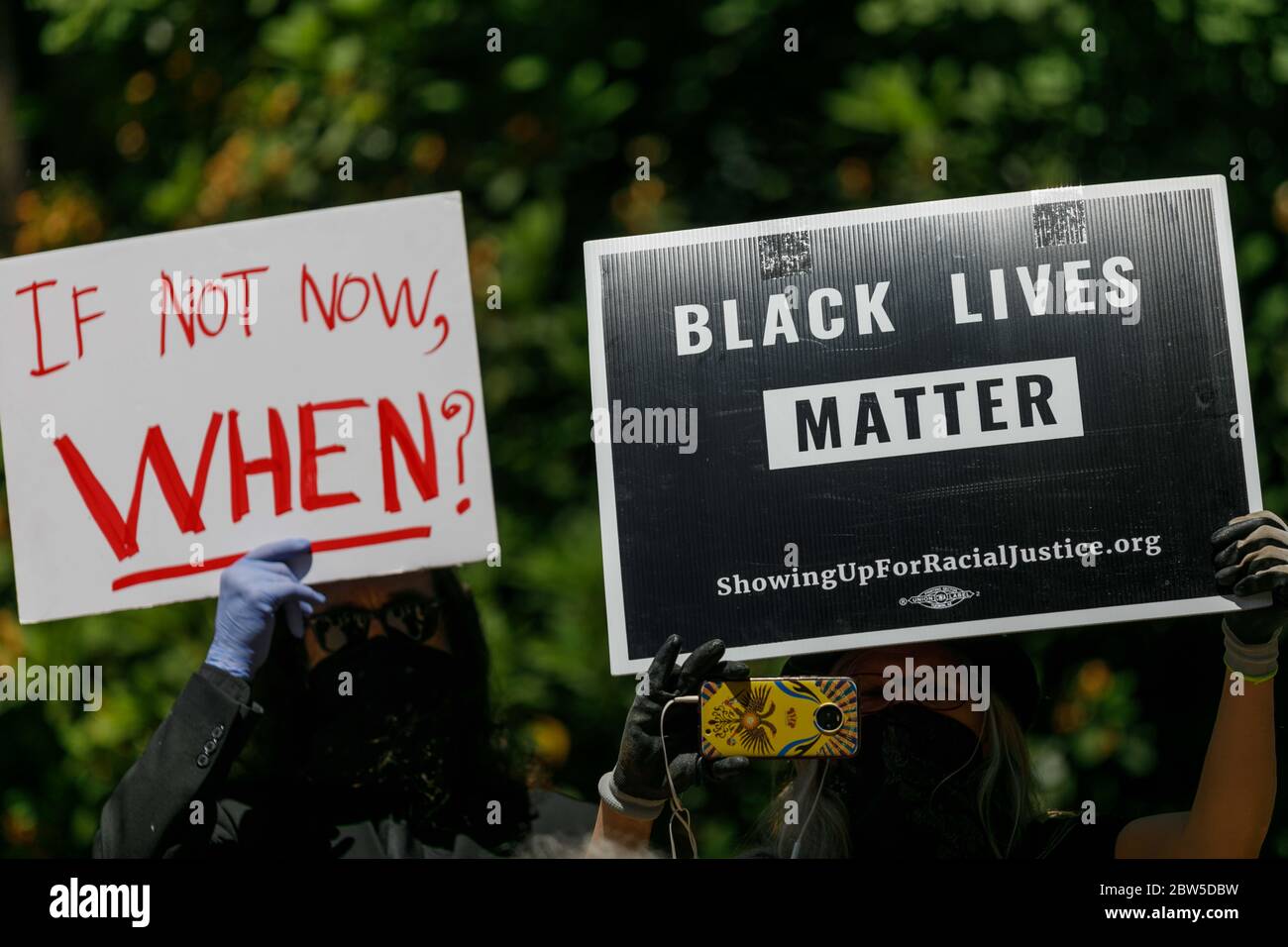 ÉTATS-UNIS. 29 mai 2020. Des centaines de personnes se sont rassemblées sous les auspices de la section locale de l'ANACP à Portland, Oregon, le 29 mai 2020 pour protester contre le meurtre de George Floyd par la police à Minneapolis, Minnesota, le 25 mai. (Photo de John Rudox/Sipa USA) crédit: SIPA USA/Alay Live News Banque D'Images