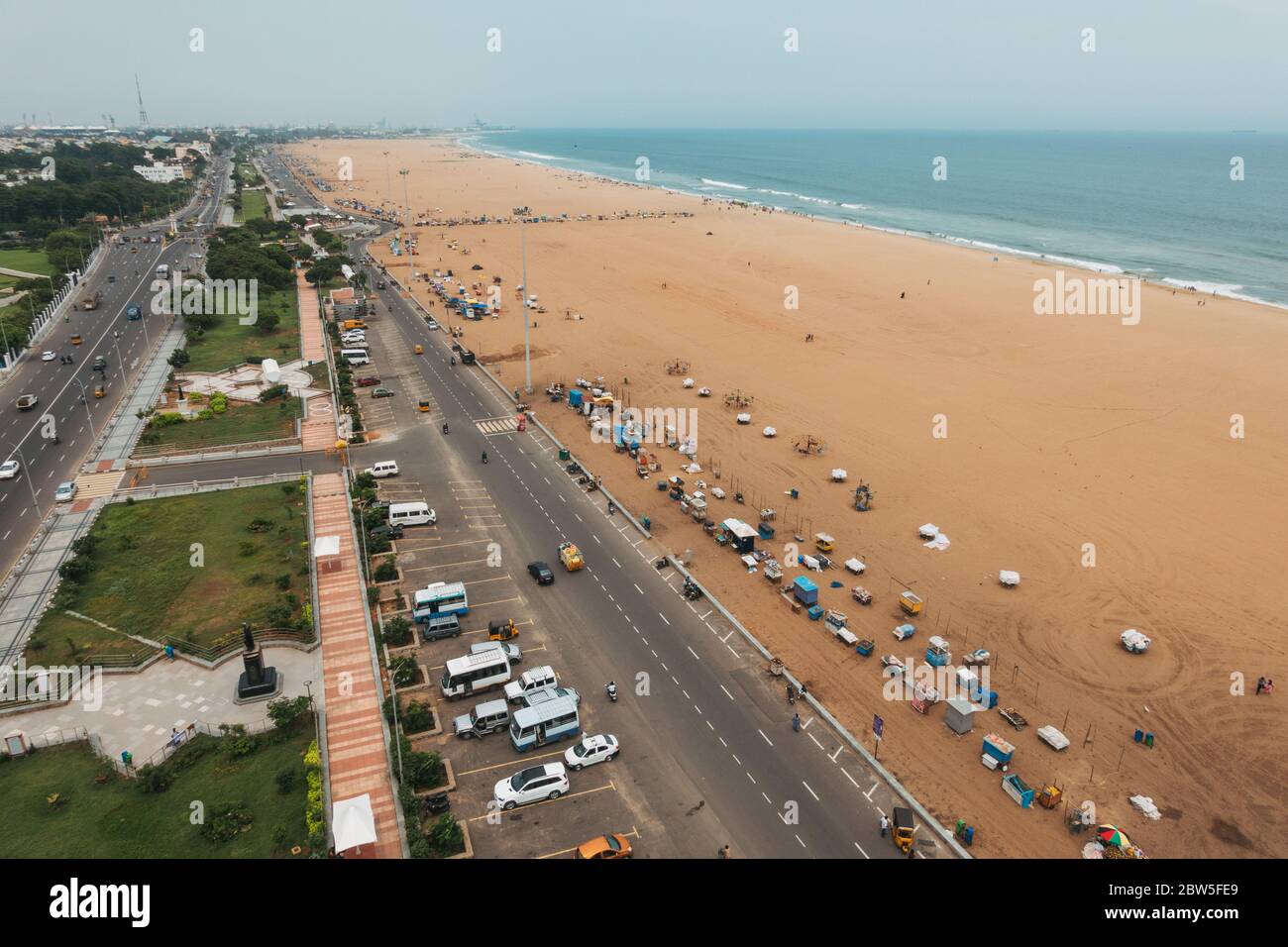 La zone de sable extrêmement grande de Marina Beach, Chennai, Inde Banque D'Images