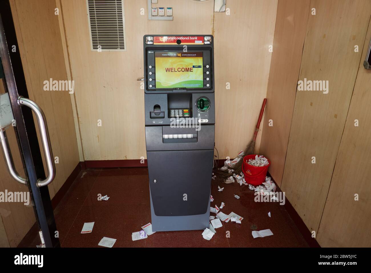 Un guichet automatique de la Punjab National Bank à Alleppey, en Inde Banque D'Images