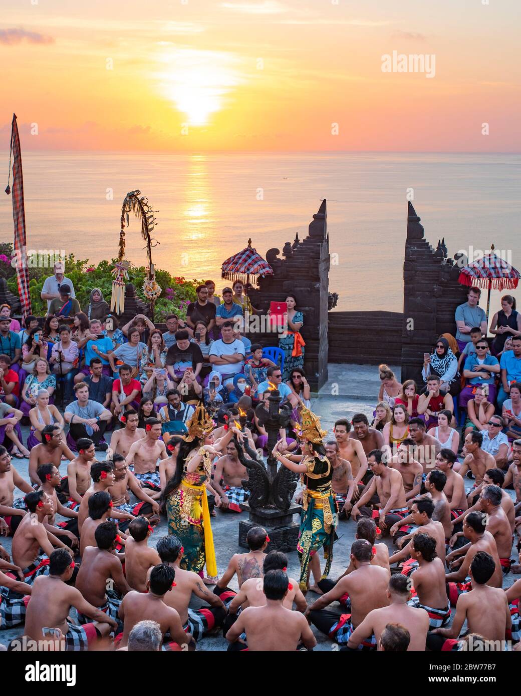 Danse kecak balinaise Banque D'Images Danse kecak balinaise Banque D'Images