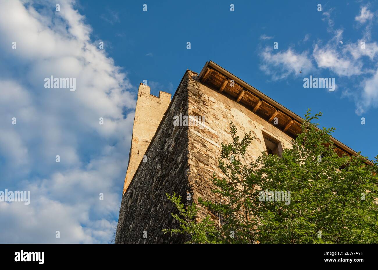 Château de Monreale à San Michele all'adige, Vallée de l'Adige - Nord de l'Italie - Château médiéval de Konigsberg Banque D'Images