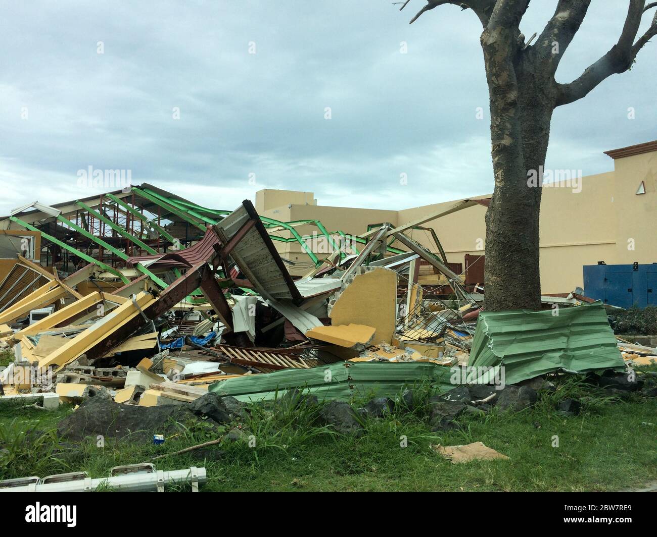 Un bâtiment complètement détruit par l'ouragan Irma sur l'île de Saint-Martin, dans les Caraïbes, en septembre 2017 Banque D'Images
