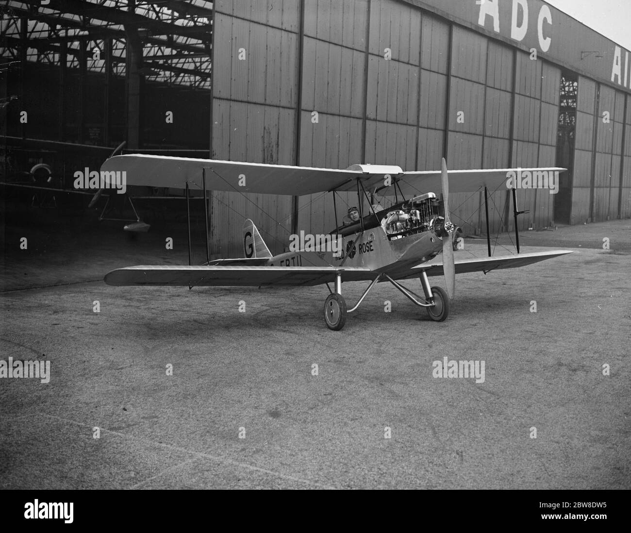 Le capitaine Lancaster et Mme Miller commencent leur vol vers l'Australie . Leur machine à l'aérodrome de Croydon . 12 octobre 1927 Banque D'Images