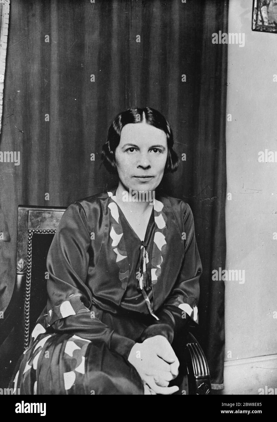 Femmes barristers dans le procès pour meurtre . Deux femmes défenseuses se sont affrontés au tribunal d'assises de Paris lors du procès de Georges Legay . Mlle Pynaire . 8 février 1930 Banque D'Images