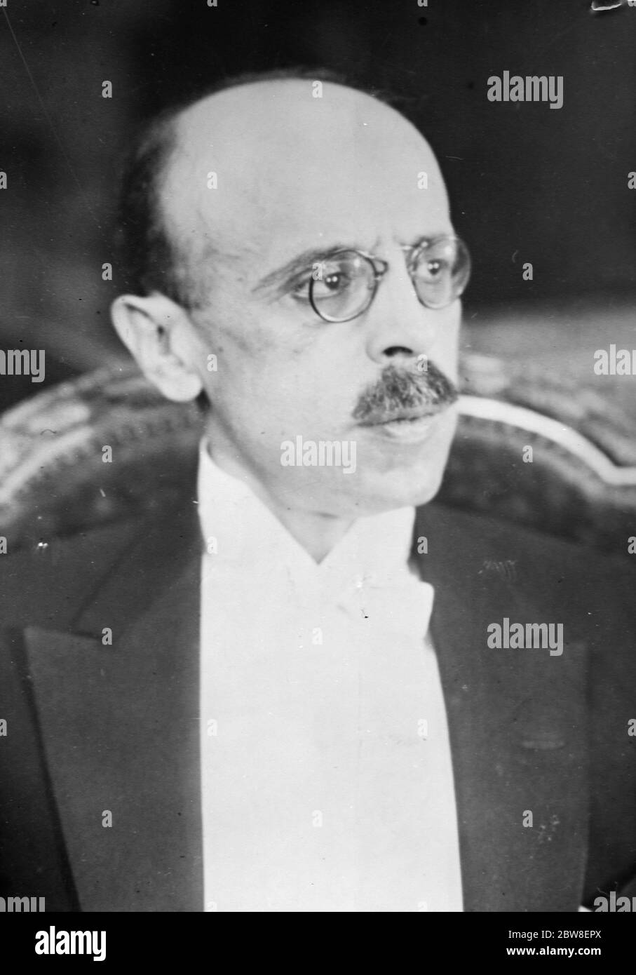 Son excellence munir Bey , ambassadeur de Turquie en France . Février 1931 Banque D'Images