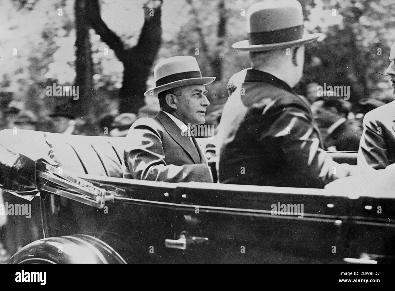 L'Allemagne et l'Autriche sont déterminées à poursuivre la loi douanière . Dr Curtius , le ministre allemand des Affaires étrangères , départ . 18 mai 1931 Banque D'Images