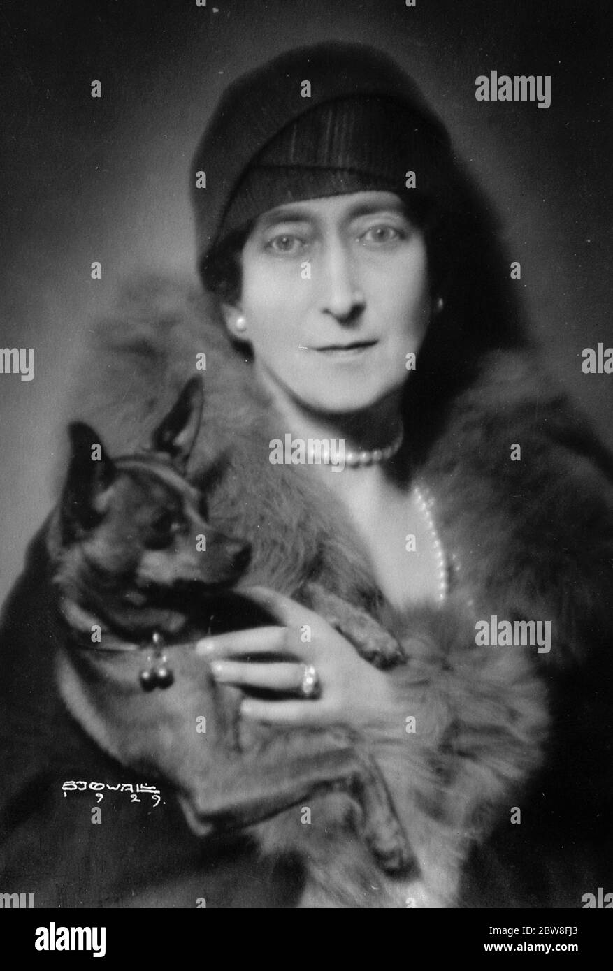 La reine Maud de Norvège , la plus jeune sœur du roi George . 1929 Portrait récent . Déposé le 26 septembre 1932 Banque D'Images