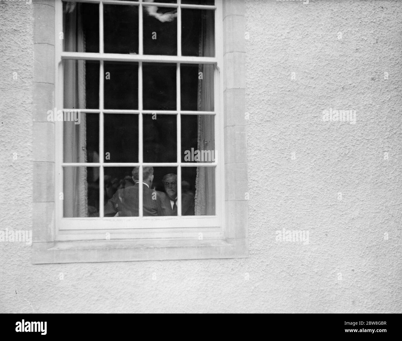 Rencontre historique du premier ministre ( Ramsay MacDonald ) et de l'ambassadeur américain dans les Highlands d'Écosse . 17 juin 1929 Banque D'Images