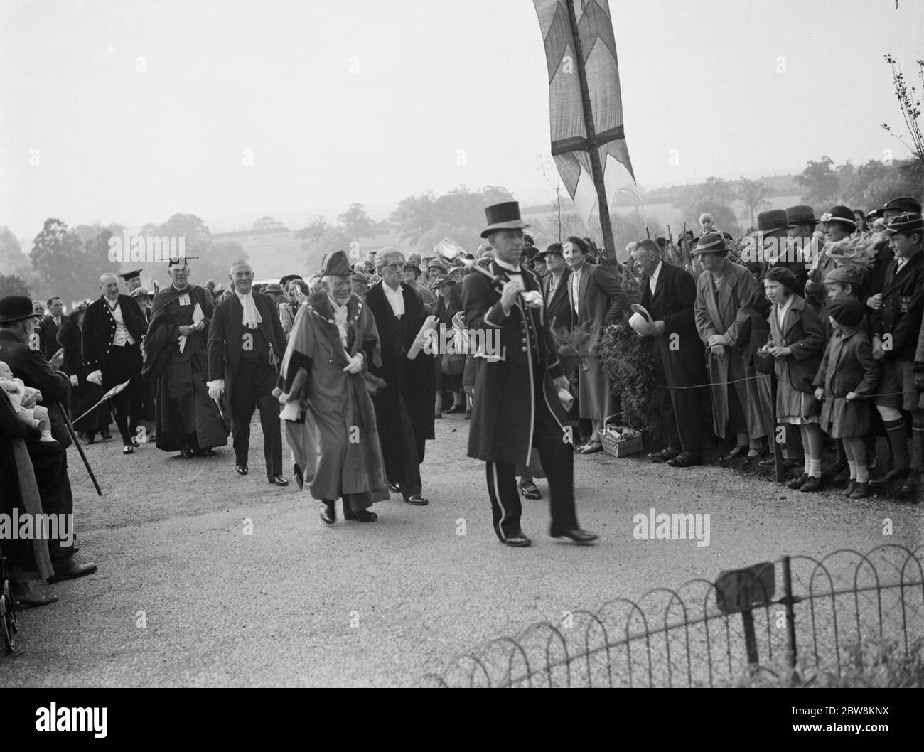 Célébrations de Bexley carter ( incorporation comme un quartier ) ; la procession maorale comprenant Meyerstein , le Haut shérif de Kent . 1937. Banque D'Images
