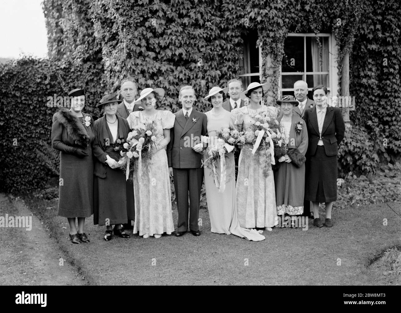 Mariage d'UN Newman Goss et de J Lester . La fête de mariage . 16 octobre 1937. Banque D'Images