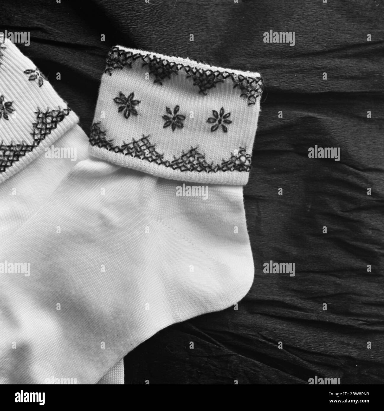 Une paire de chaussettes de cheville . 1938 Banque D'Images