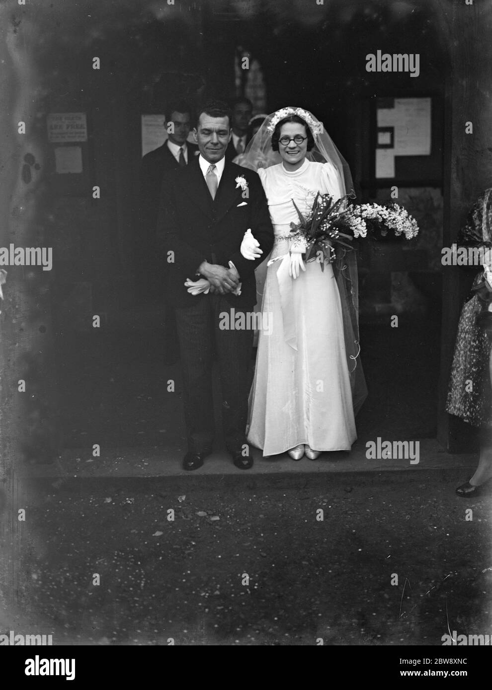 Le mariage Connelly et Squire . La mariée et le marié . 1937 Banque D'Images