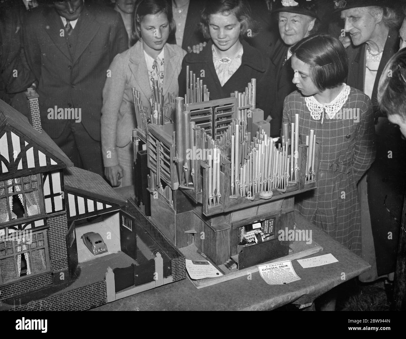 Modèle de l'orgue de la cathédrale à l'exposition industrielle de Chislehurst , Kent . 1938 Banque D'Images