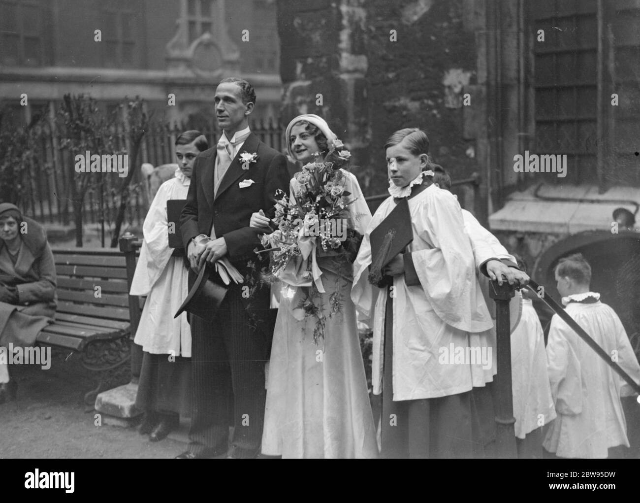 Mariage de M. W Newman et de Mlle Gladys Tate . 11 novembre 1932 Banque D'Images