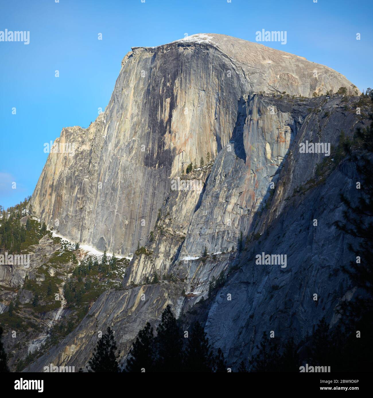 Half Dome Mountain au parc national de Yosemite Banque D'Images