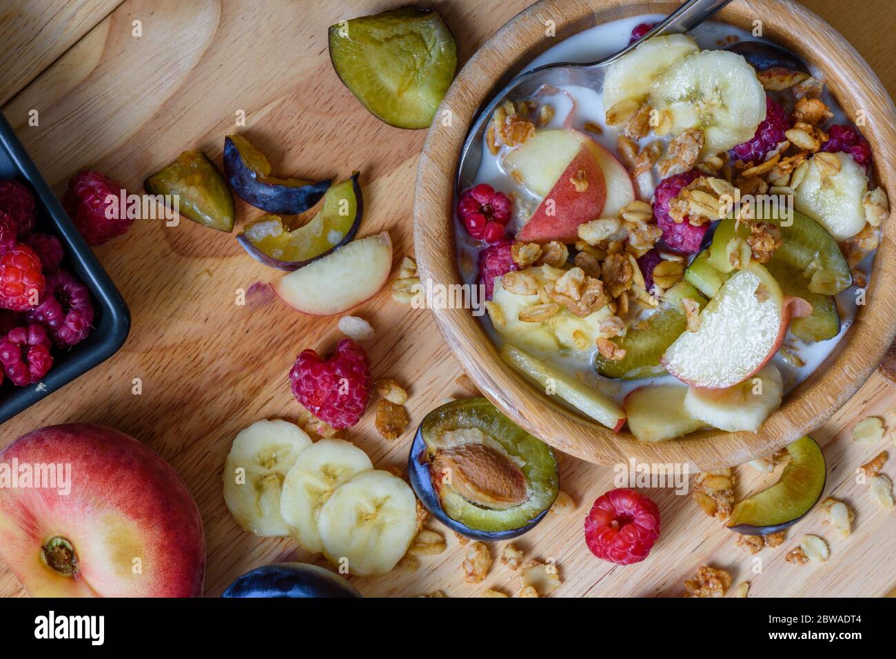Super petit déjeuner avec des ingrédients épars Banque D'Images