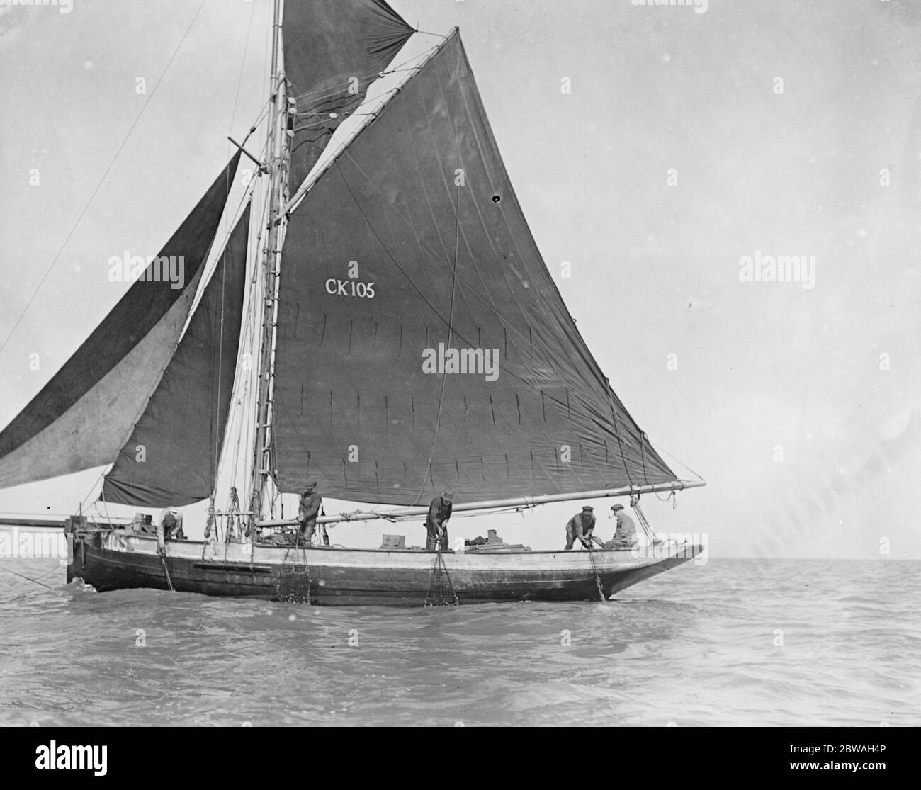 Ouverture de la saison de pêche à l'huître à l'écurie Whitstable le 31 août 1916 Banque D'Images