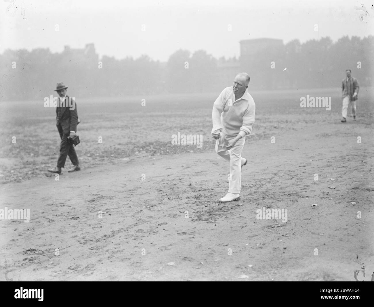Cricket dans Vincent Square Lords and Commons versus Westminster School Sir Roland Blades 1927 Banque D'Images