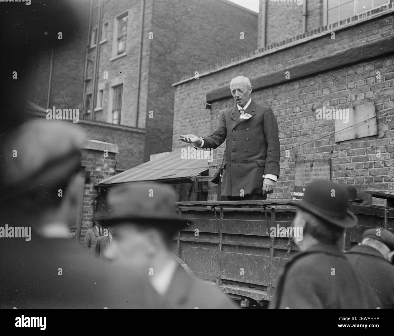North West Camberwell Election Dr MacNamara à Ropa ' s Motor Works 29 mars 1920 Banque D'Images
