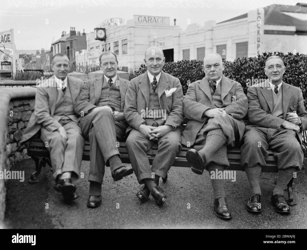 Comité de sélection de Rugby Union de gauche à droite A D Stoop ( Harlequins ) , Admiral P R Roads ( United Services ) , James Baxter ( Berkenhead Park , Président ) R F Oakes ( Hertlepool Rovers ) et J Daniell ( Richmond ) Banque D'Images